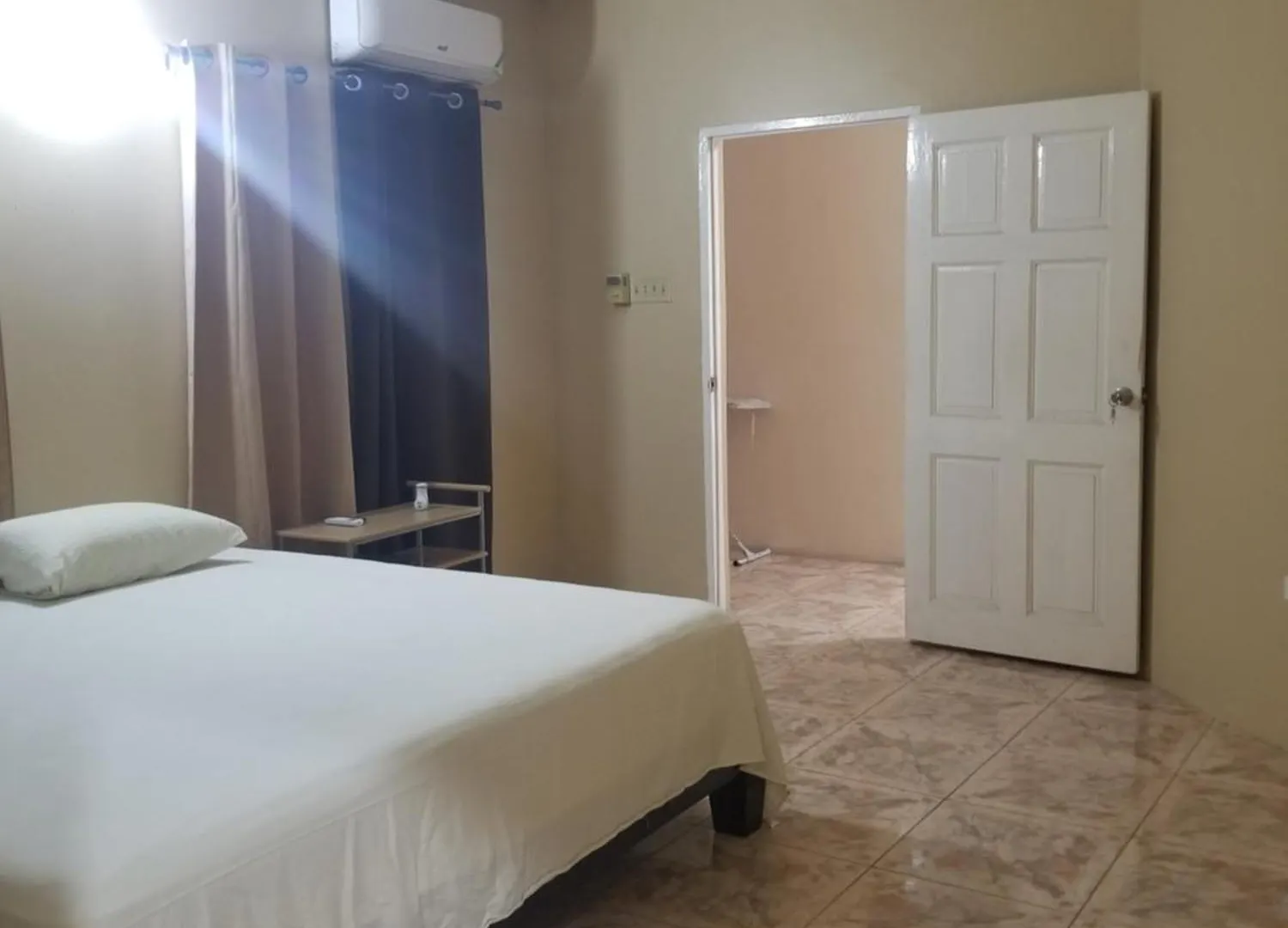 Hodinový hotel Hotel Blessings Luxtel Montego Bay