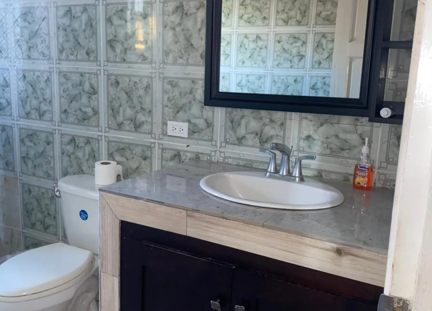 Hodinový hotel Hotel Blessings Luxtel Montego Bay